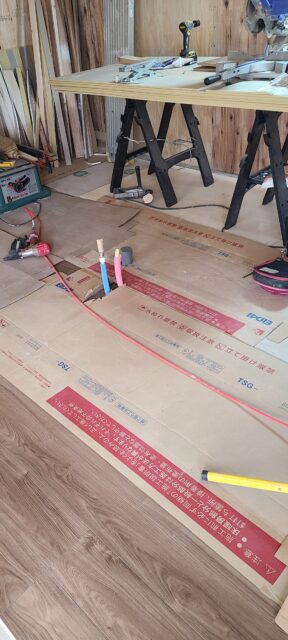 フローリングこうじ